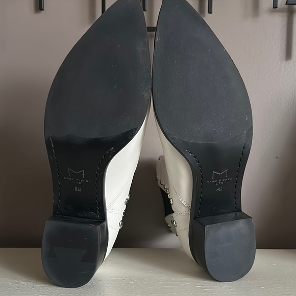 Marc Fisher White Yente Chelsea Boot Western, Stud Accents, Scalloped Stitching - Picture 5 of 10